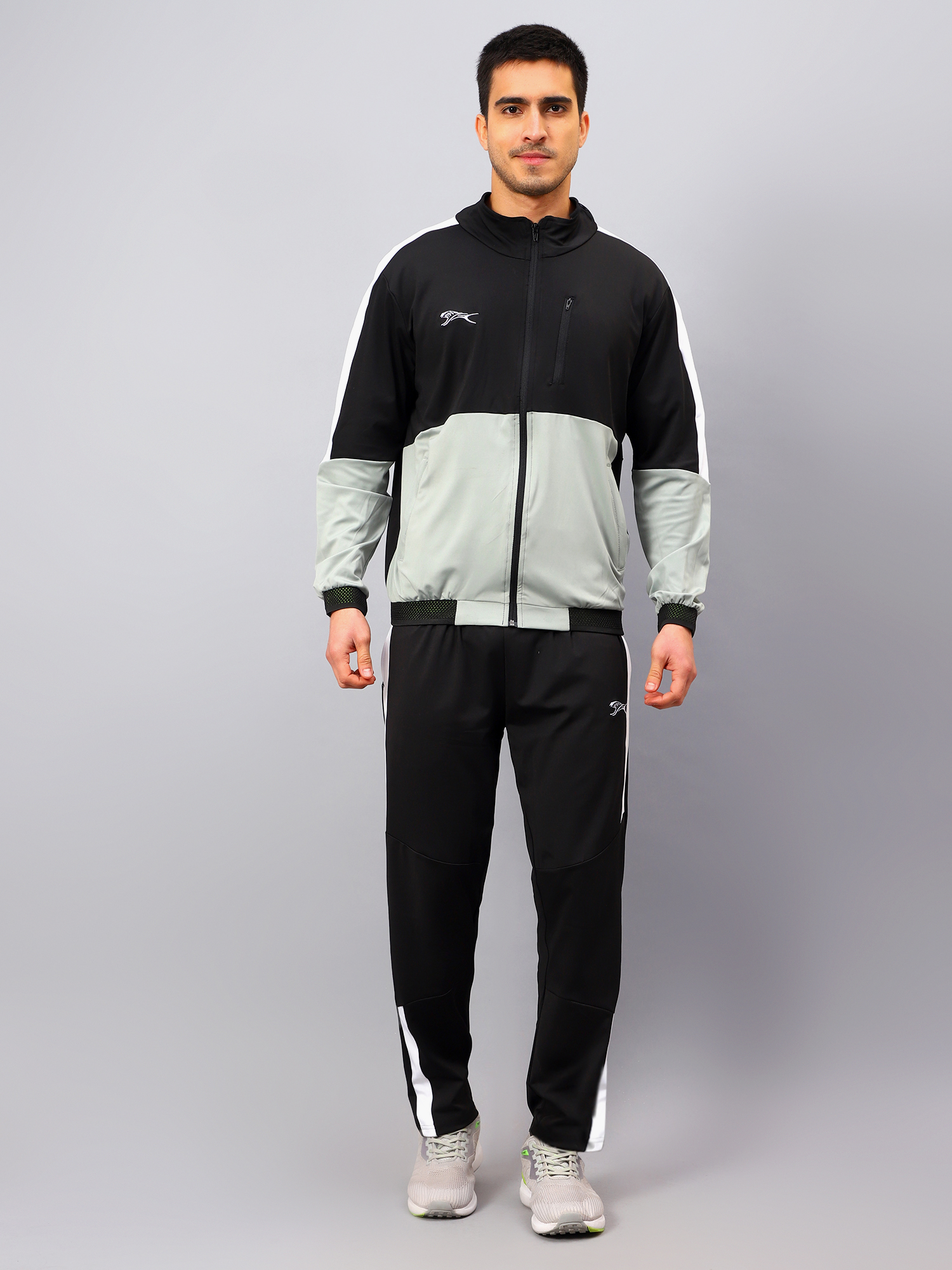 Men's Tracksuit  SNTSW104M
-Black/Grey/White-S