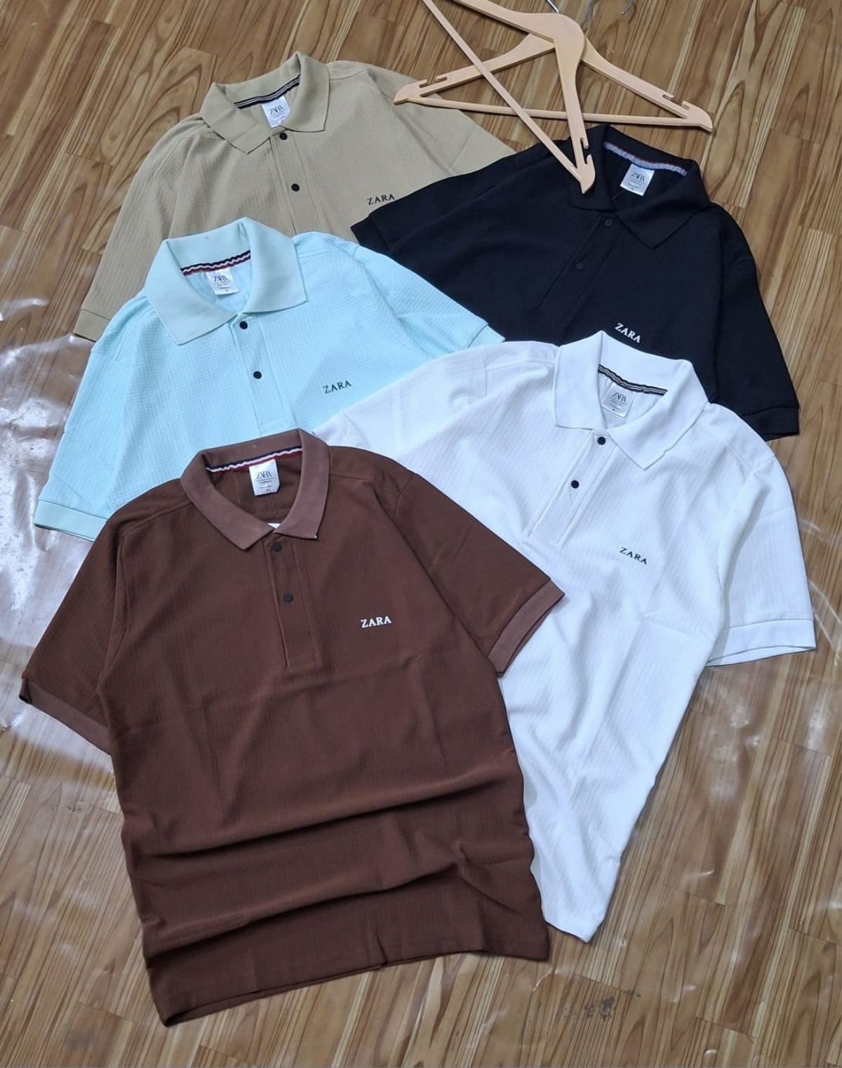 Polo Collared Neck T-shirts For Men's