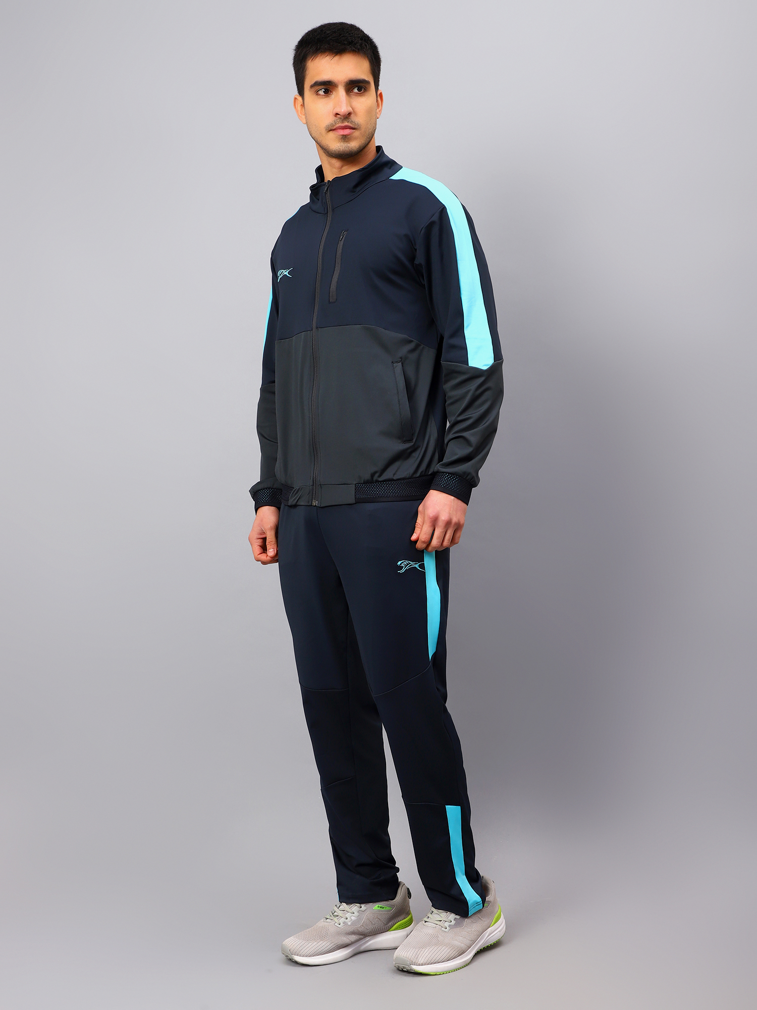 Men's Tracksuit  SNTSW104M
-Navy/D.Grey/Cyan-XXL